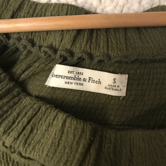 Abercrombie & Fitch Top - Picture 2 of 2